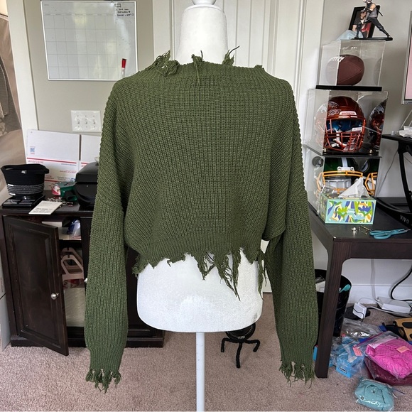 Zaful Army Green Loose Ripped V Neck Sweater One Size - Picture 6 of 14